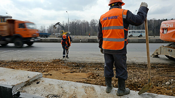 В Москве началась реконструкция путепровода на Дмитровском шоссе